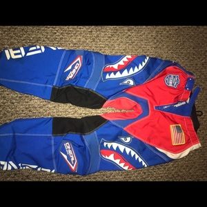 Kids youth 8/10 riding pants. Like new